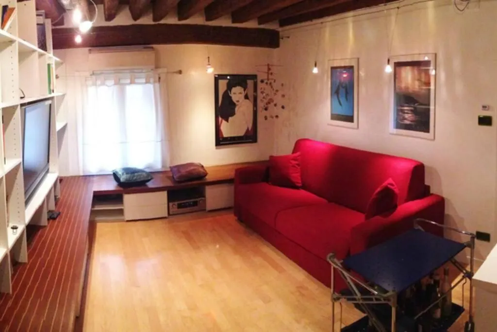 Apartment Bellissimo Appartamento In Palazzo Storico Venice Italy