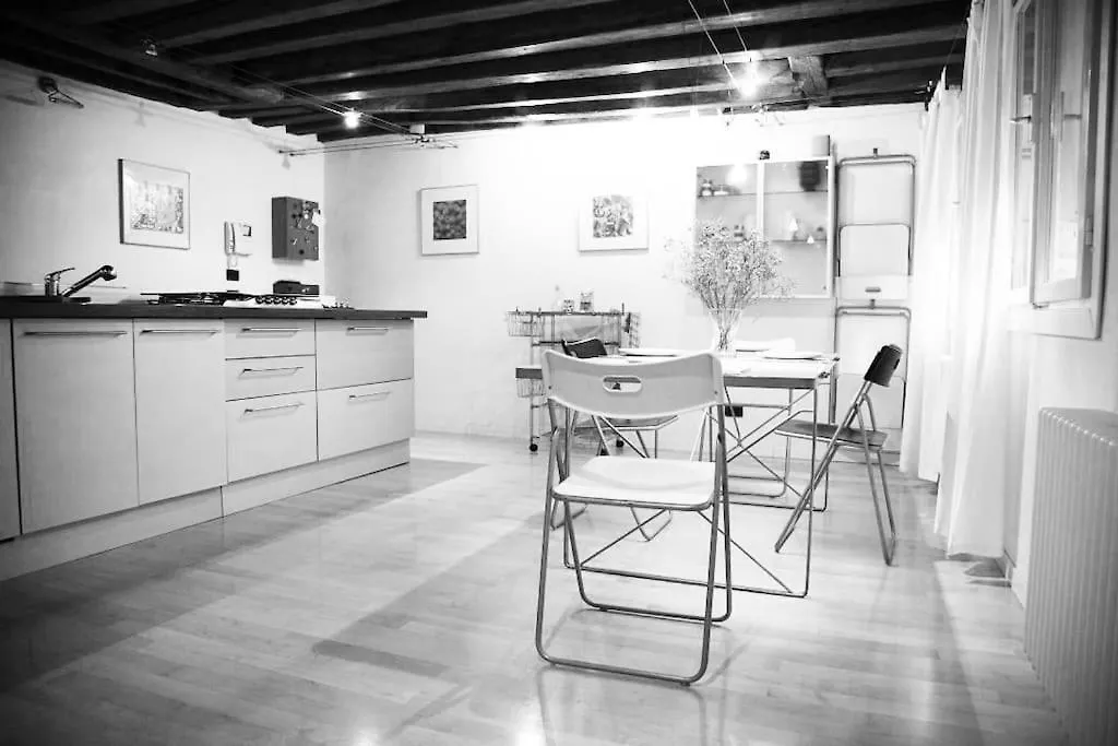 Bellissimo Appartamento In Palazzo Storico location