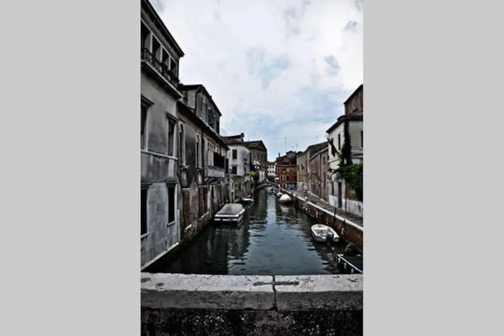 Apartment Bellissimo Appartamento In Palazzo Storico Venice