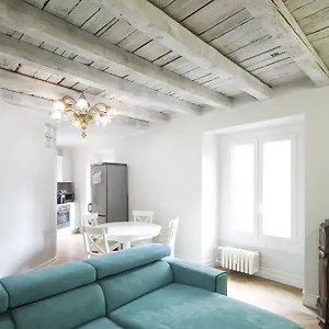marvel-apartment.it-lombardy.com/