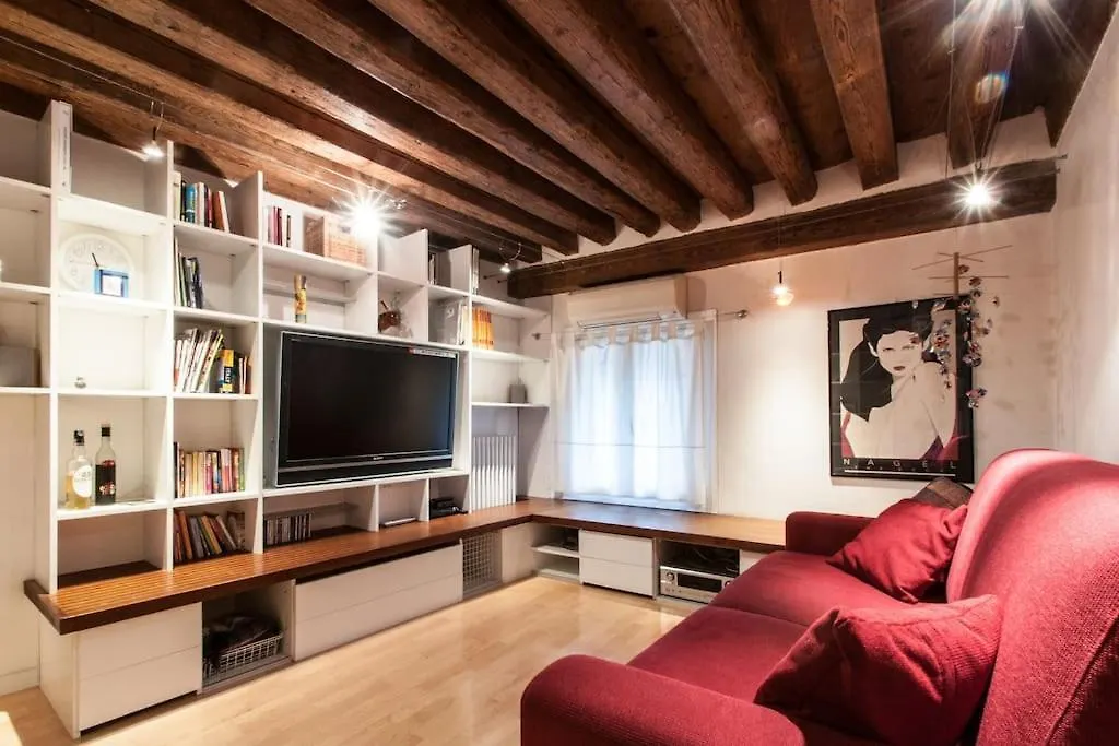 Bellissimo Appartamento In Palazzo Storico Venice